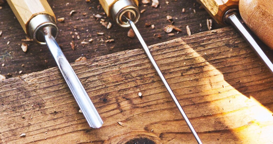 Revalorisation_du_bois_dans_la_menuiserie_:_une_solution_durable_pour_votre_maison